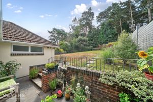 Generous Garden- click for photo gallery